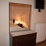 ευήλιον Appart hôtel *